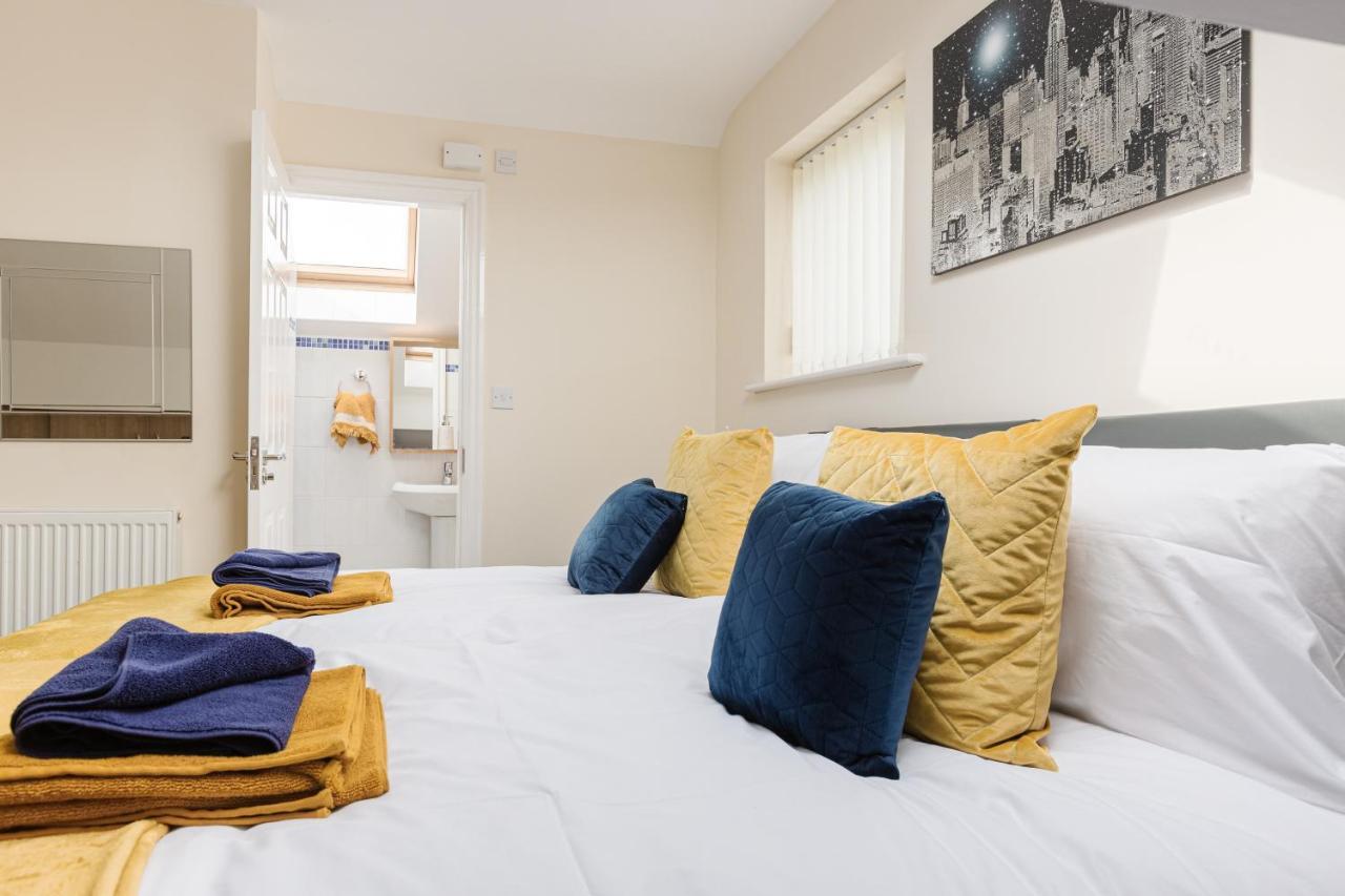 Oxheys House - 5 Bedrooms Contractors Parking Престън Екстериор снимка
