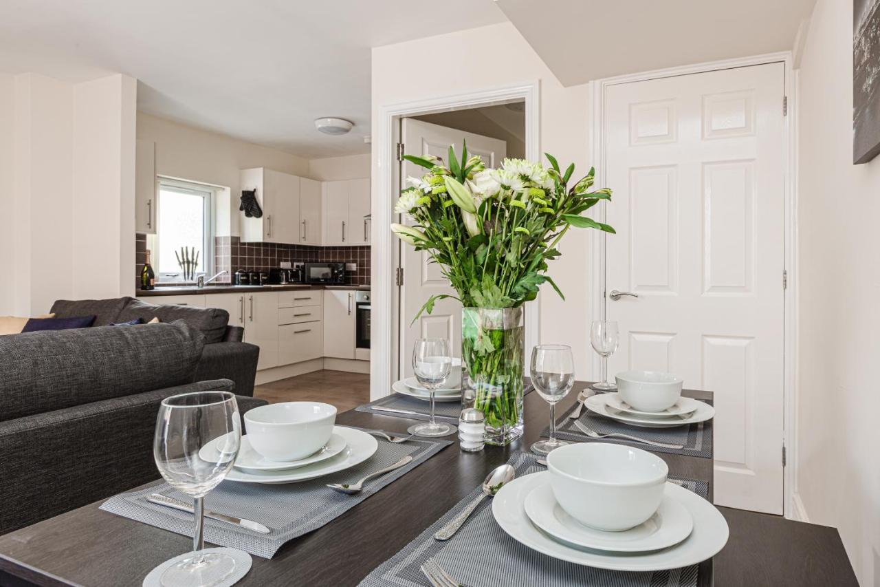 Oxheys House - 5 Bedrooms Contractors Parking Престън Екстериор снимка