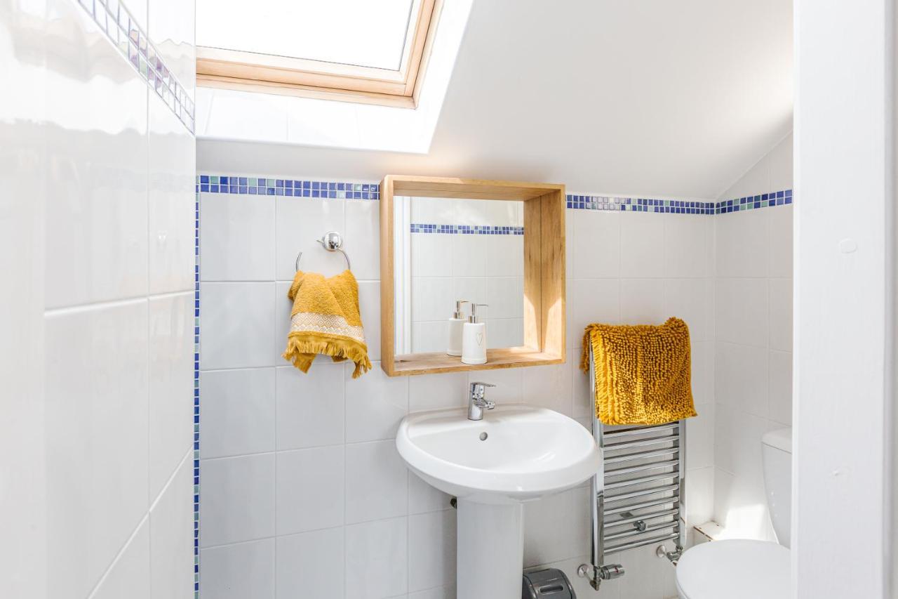 Oxheys House - 5 Bedrooms Contractors Parking Престън Екстериор снимка