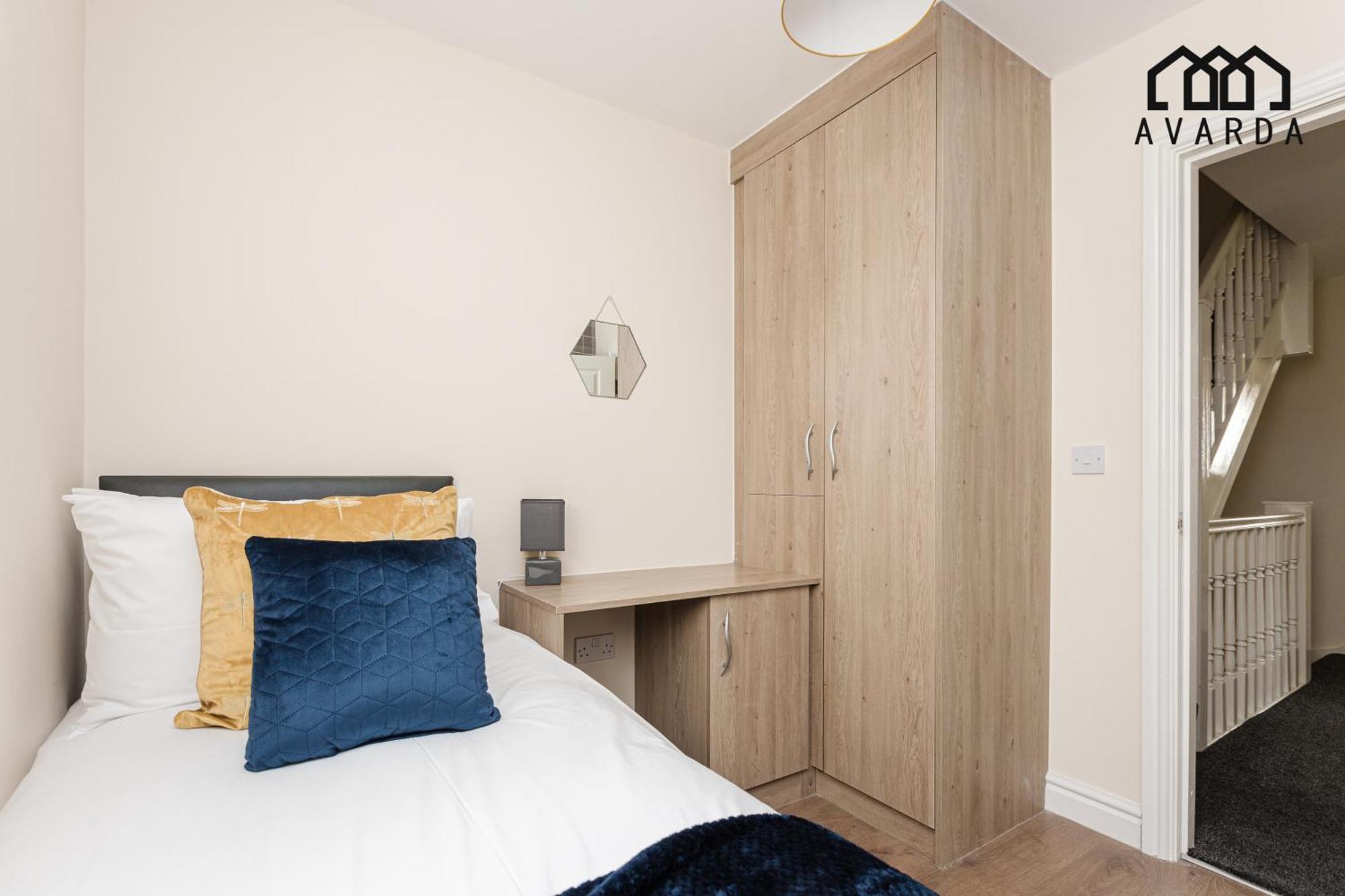 Oxheys House - 5 Bedrooms Contractors Parking Престън Стая снимка