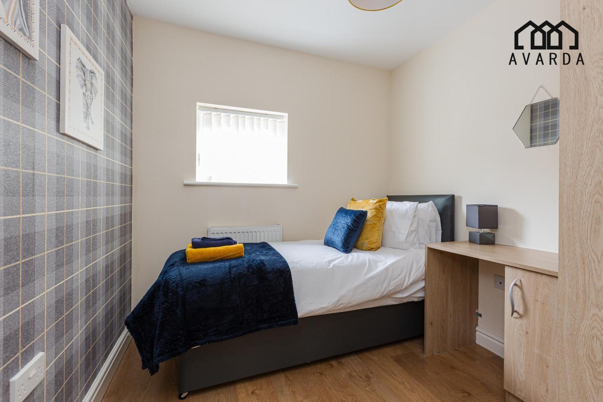 Oxheys House - 5 Bedrooms Contractors Parking Престън Стая снимка